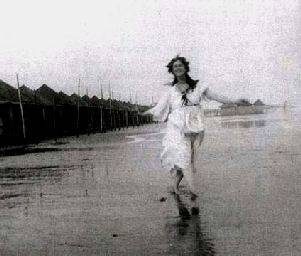 Isadora Duncan on the Lido in Venice