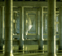 hall of mirrors